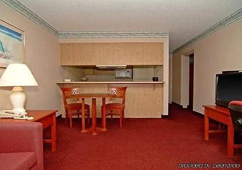 Econo Lodge Airport - Rj Stadium Tampa
